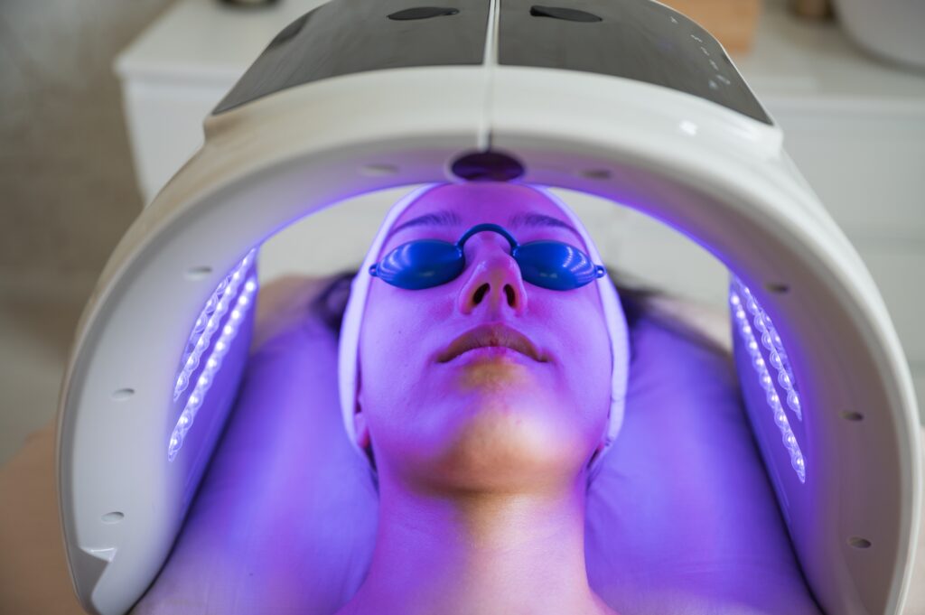 Beyond Red: How Violet Lasers Are Changing Low-Level Therapy